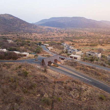 Bakubung Bush Lodge Ledig Eksteriør bilde