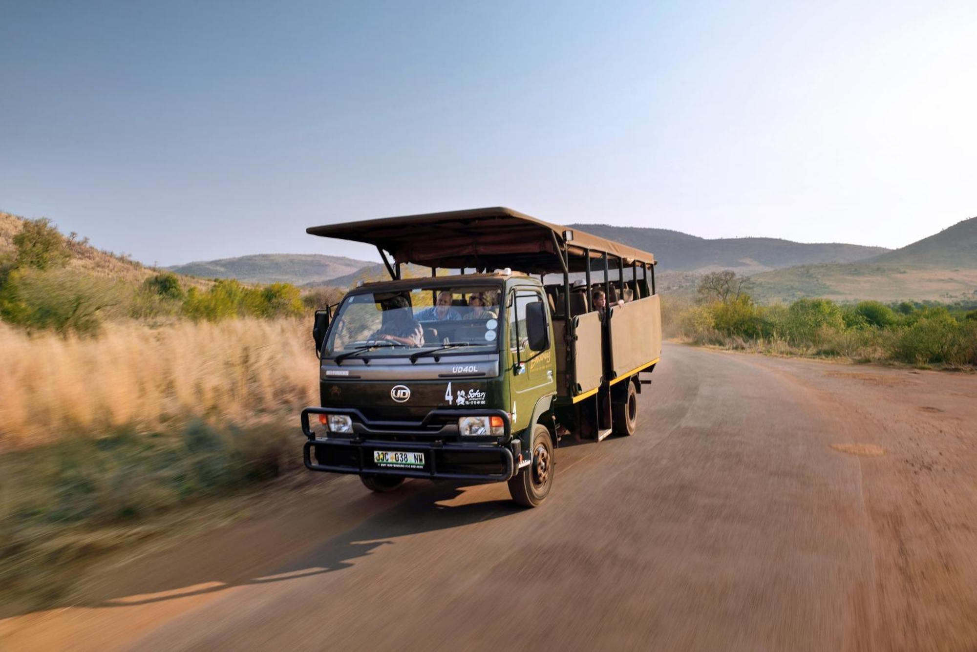 Bakubung Bush Lodge Ledig Eksteriør bilde