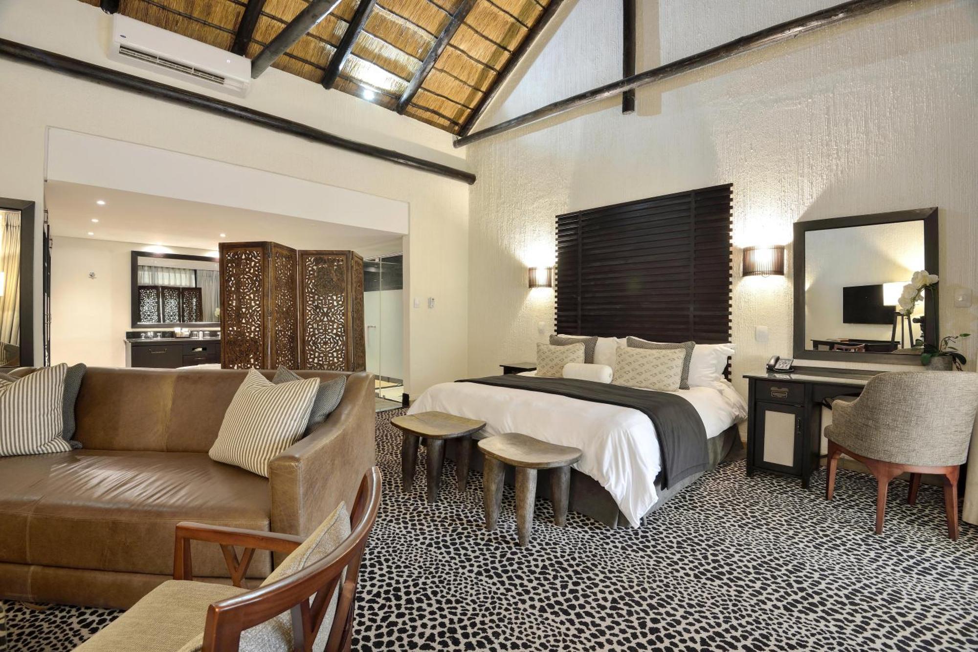 Bakubung Bush Lodge Ledig Eksteriør bilde