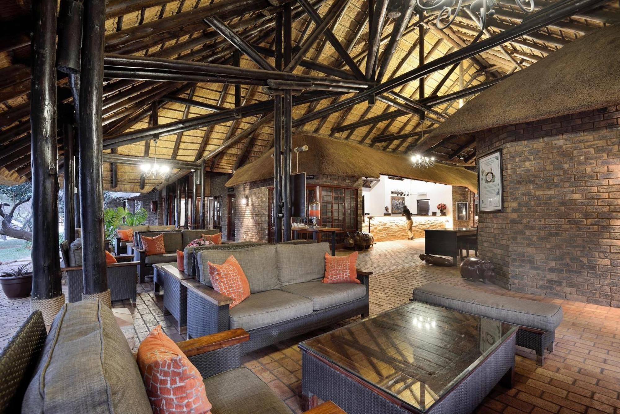 Bakubung Bush Lodge Ledig Eksteriør bilde