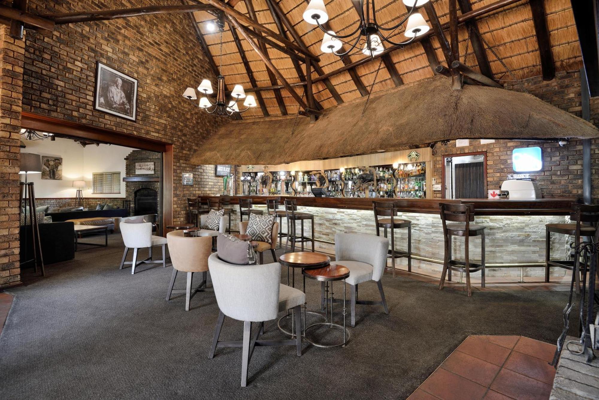 Bakubung Bush Lodge Ledig Eksteriør bilde