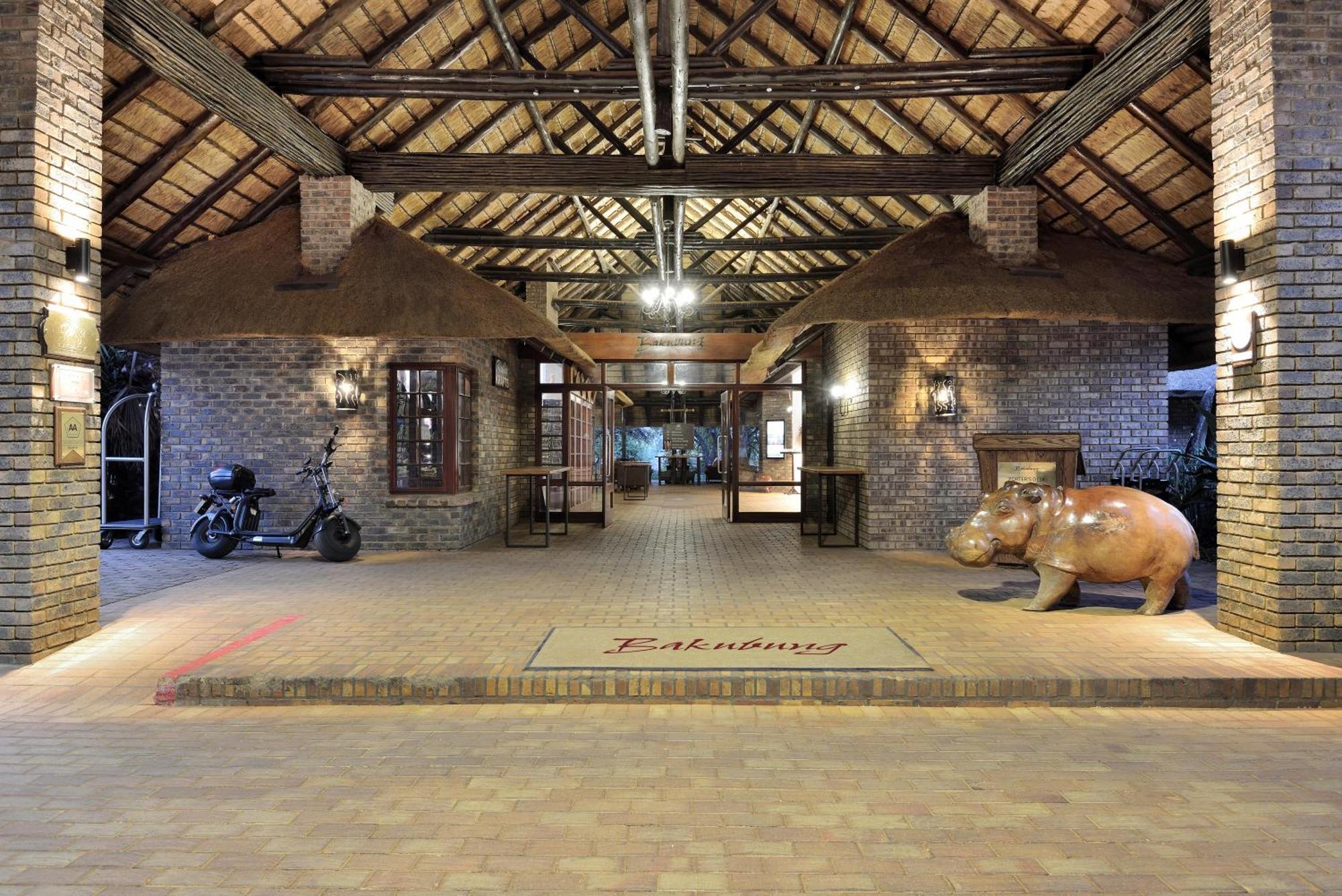 Bakubung Bush Lodge Ledig Eksteriør bilde