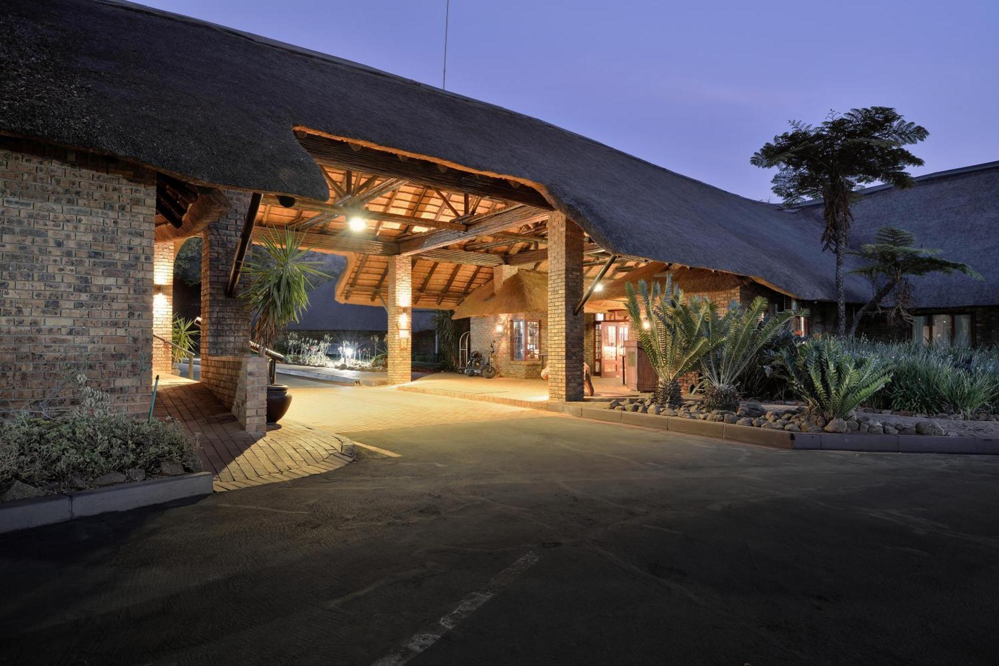 Bakubung Bush Lodge Ledig Eksteriør bilde
