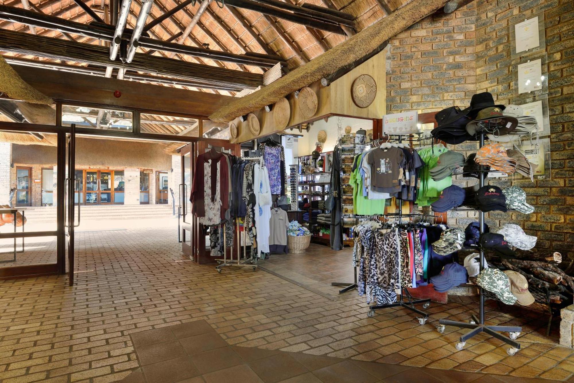 Bakubung Bush Lodge Ledig Eksteriør bilde